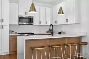 16 Hamlet St, Somerville, MA 02143 - Photo 8