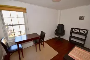 58 S East St, Amherst, MA 01002 - Photo 8