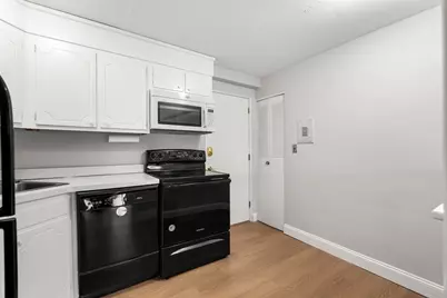 53 Melrose Street #2B, Melrose, MA 02176 - Photo 10