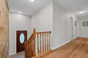 78 Asnebumskit Rd, Paxton, MA 01612 - Photo 8