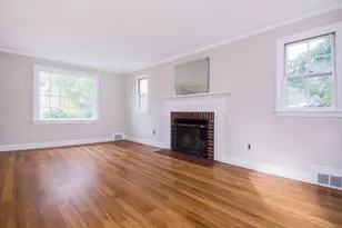 31 Montana, Holden, MA 01520 - Photo 8