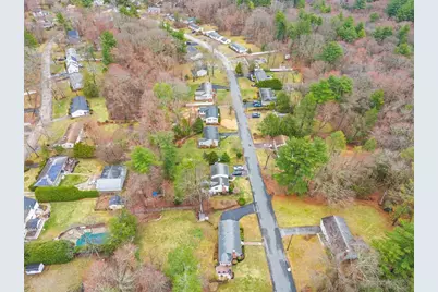 107 Dorset Rd, Holliston, MA 01746 - Photo 36