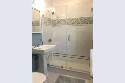 70 Sumner St, Newton, MA 02459 - Photo 18