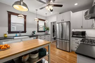 42 Grafton St, Arlington, MA 02474 - Photo 8