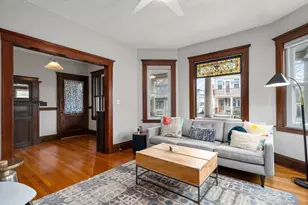 42 Grafton St, Arlington, MA 02474 - Photo 2