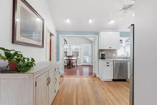 223 Edgewater Dr, Framingham, MA 01702 - Photo 8