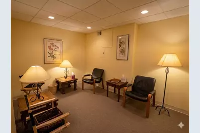 1105 Massachusetts Ave #2A, Cambridge, MA 02138 - Photo 2