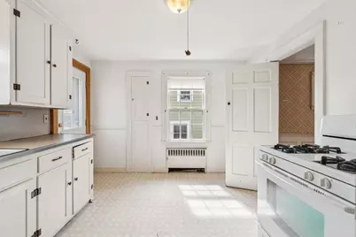 160 Cedar Avenue, Arlington, MA 02476 - Photo 6