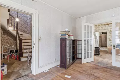 15 Hamilton Ave, Lynn, MA 01902 - Photo 6