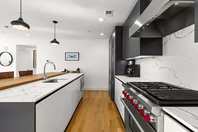 1 Leonard Pl #3, Boston, MA 02127 - Photo 6