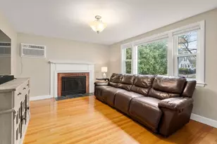 52 Ivan St, Lexington, MA 02420 - Photo 10