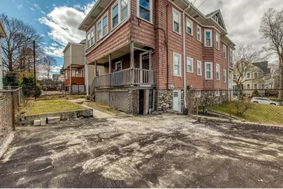 73 Westbourne St, Boston, MA 02131 - Photo 26