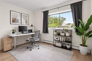 26 Waverly St, Boston, MA 02135 - Photo 4