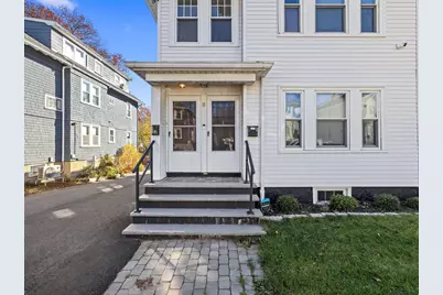 11 Hillview Ave, Boston, MA 02131 - Photo 2