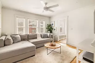 11 Hillview Ave, Boston, MA 02131 - Photo 26