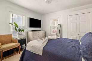 11 Hillview Ave, Boston, MA 02131 - Photo 20