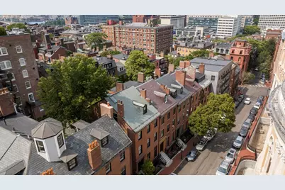 75 Hancock St, Boston, MA 02114 - Photo 24