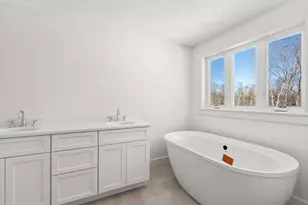 Lot 8 Elmwood Ave, Holden, MA 01520 - Photo 12