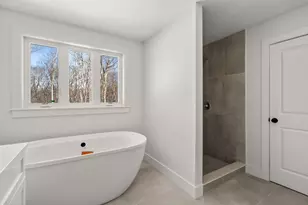 Lot 8 Elmwood Ave, Holden, MA 01520 - Photo 14