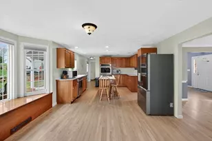 136 Crosby Street Ext, Haverhill, MA 01830 - Photo 4