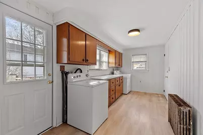 23 Carver Street, Worcester, MA 01604 - Photo 12