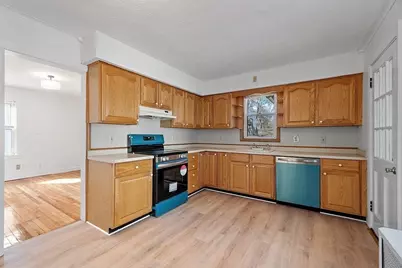 23 Carver Street, Worcester, MA 01604 - Photo 4