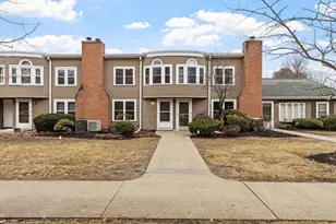 75 Page Rd, Bedford, MA 01730 - Photo 2