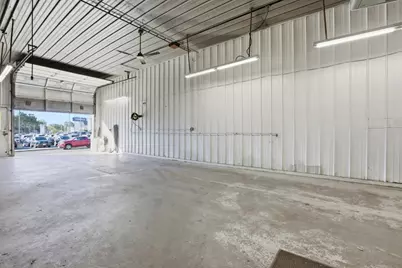 560 River St, Haverhill, MA 01832 - Photo 8