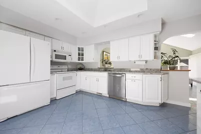 31 Chief Justice Cushing Hwy, Hingham, MA 02043 - Photo 6