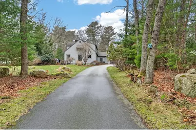 46 Abner Potters Way, Dartmouth, MA 02748 - Photo 2