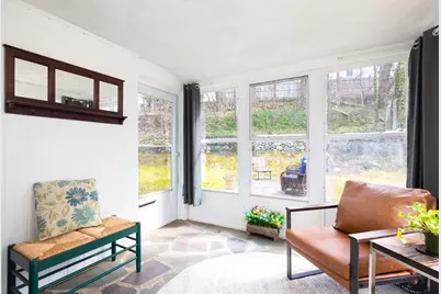 326 Austin St, Newton, MA 02465 - Photo 10