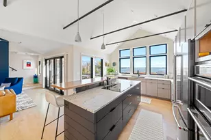 542 River Rd, Westport, MA 02790 - Photo 16