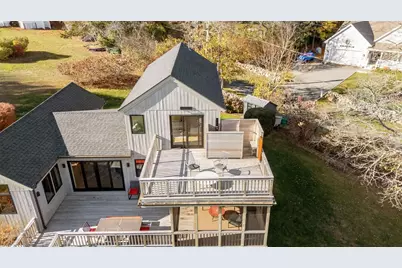 542 River Rd, Westport, MA 02790 - Photo 10