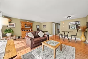 21 Alcott Cir, Taunton, MA 02780 - Photo 10
