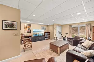 21 Alcott Cir, Taunton, MA 02780 - Photo 32