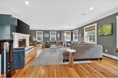 33 Lincoln St, Hingham, MA 02043 - Photo 12