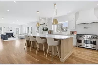 1 Plymouth Rd, Winchester, MA 01890 - Photo 6