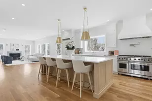 1 Plymouth Rd, Winchester, MA 01890 - Photo 6