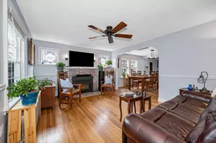 28 Stedman St, Chelmsford, MA 01824 - Photo 10