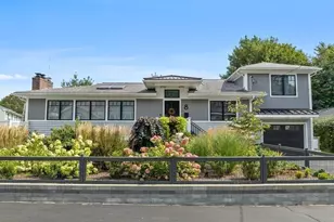 8 Arnold St, Needham, MA 02494 - Photo 1