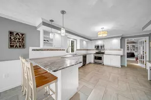 315 Candlestick Rd, North Andover, MA 01845 - Photo 10