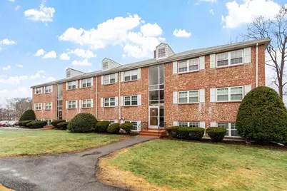 80 Edgelawn Avenue #6, North Andover, MA 01845 - Photo 1