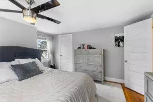 10 Earnshaw St, Boston, MA 02132 - Photo 20