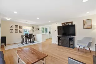 9 Pinewood Ave, Beverly, MA 01915 - Photo 6