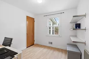 9 Pinewood Ave, Beverly, MA 01915 - Photo 16