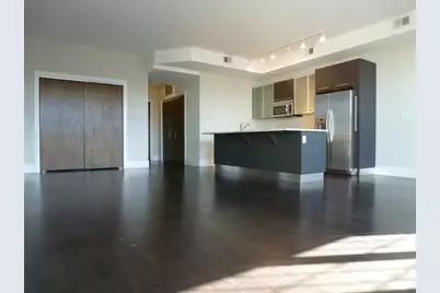 154 W 2nd St #303, Boston, MA 02127 - Photo 1