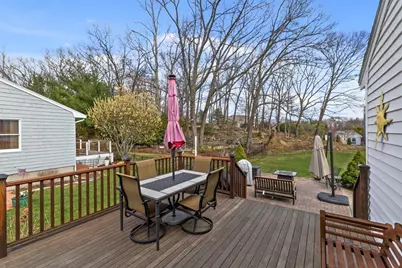 9 Chester Ave, Woburn, MA 01801 - Photo 20