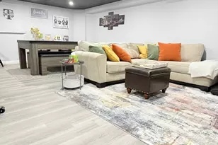 523 Washington St, Pembroke, MA 02359 - Photo 28