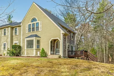 12 Old Meetinghouse Grn #17, Norton, MA 02766 - Photo 1