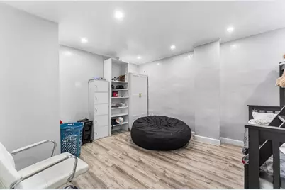 74 Leonard St, Boston, MA 02122 - Photo 12